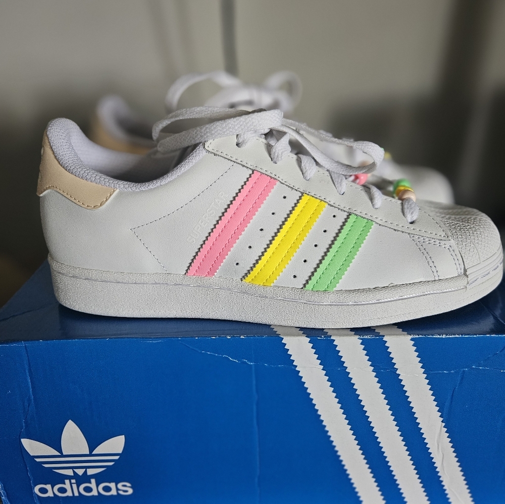 Adidas Women's Athletic Shoes - White with Pink, Yellow, and Green Stripes